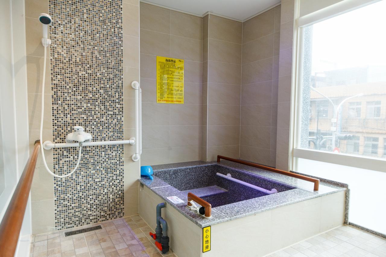 Da Pu Hotspring Hotel 万里区 エクステリア 写真